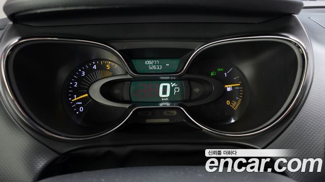 Renault Korea QM3 2014 — photo 11