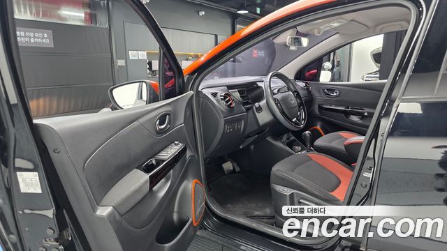 Renault Korea QM3 2014 — photo 13