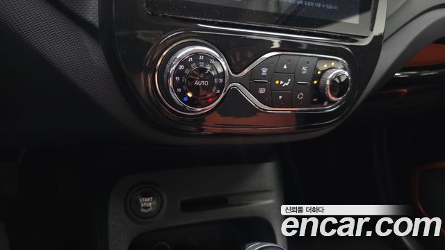Renault Korea QM3 2014 — photo 23