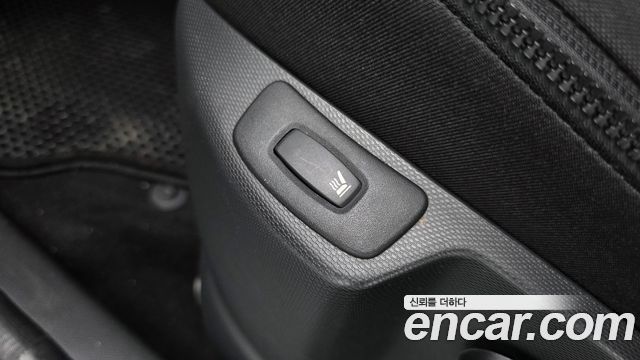 Renault Korea QM3 2014 — photo 26