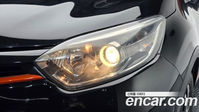 Renault Korea QM3 2014 — photo 8
