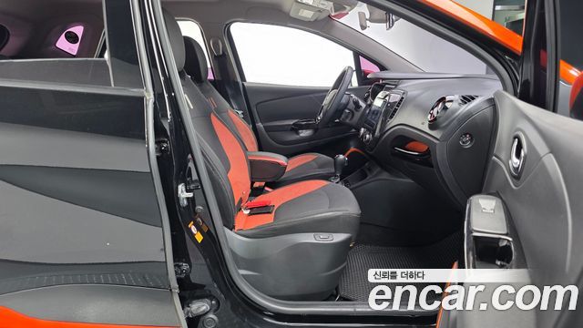Renault Korea QM3 2014 — photo 16