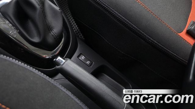 Renault Korea QM3 2014 — photo 27