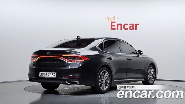 Hyundai Grandeur 2018 — photo 2