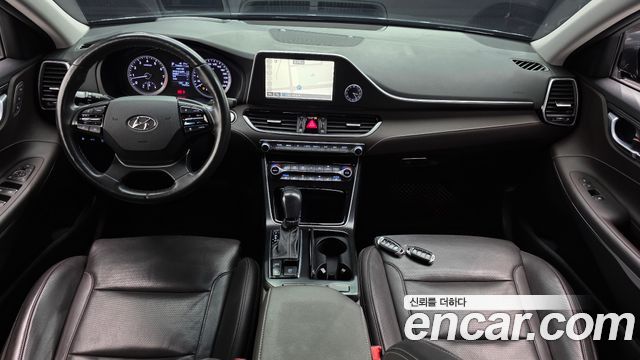 Hyundai Grandeur 2018 — photo 10