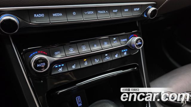 Hyundai Grandeur 2018 — photo 22