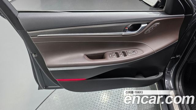 Hyundai Grandeur 2018 — photo 14