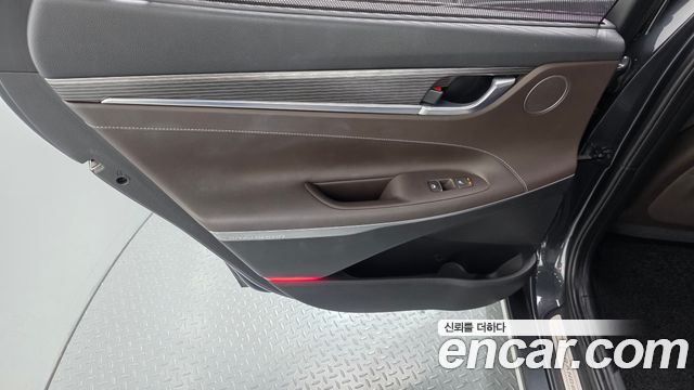 Hyundai Grandeur 2018 — photo 15
