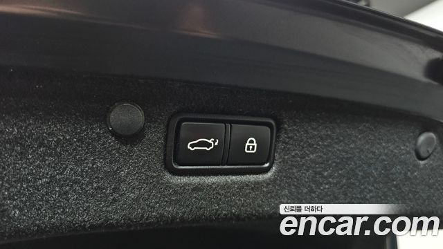 Hyundai Grandeur 2018 — photo 33