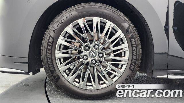 Lexus LM 2025 — photo 5