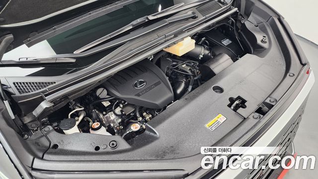 Lexus LM 2025 — photo 6