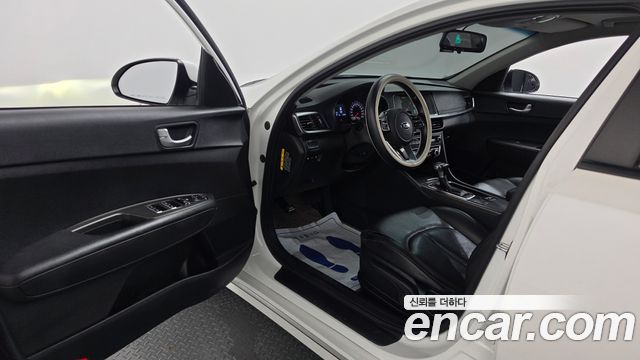 Kia K5 2019 — photo 13
