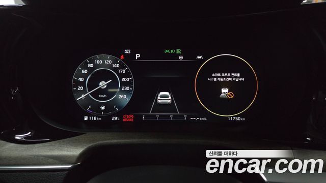 Kia K5 2023 — photo 11