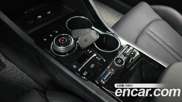 Kia K5 2023 — photo 12