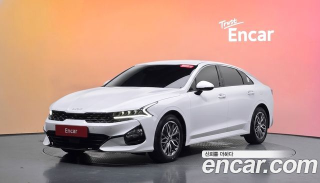 Kia K5 2023 — photo 1
