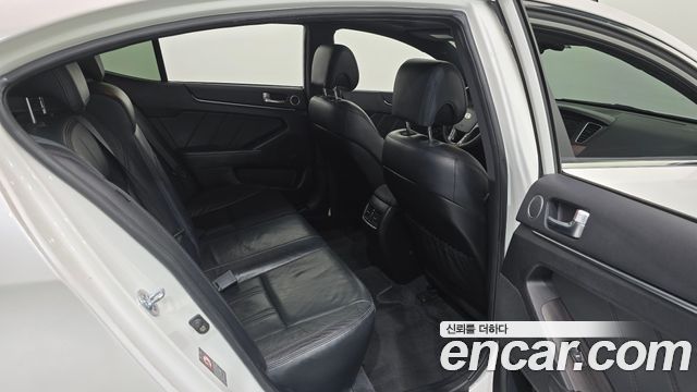 Kia K7 2012 — photo 11