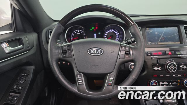 Kia K7 2012 — photo 15