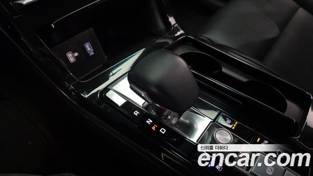 Kia K7 2020 — photo 12