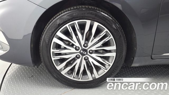 Kia K7 2020 — photo 7