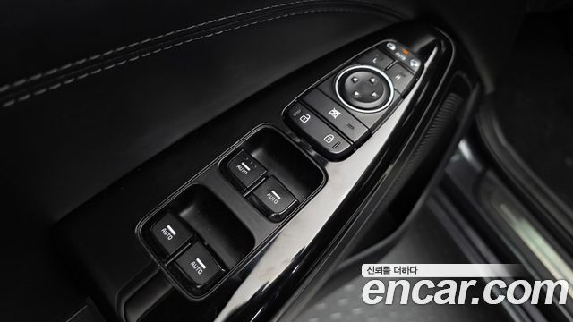 Kia K7 2020 — photo 28