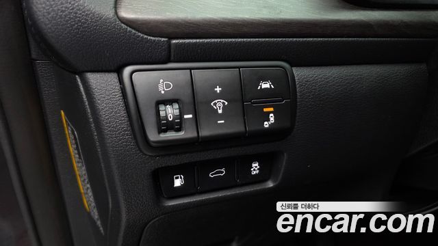 Kia K7 2020 — photo 29