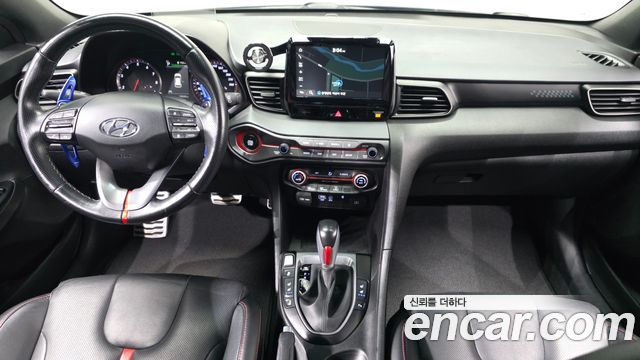 Hyundai Veloster 2020 — photo 10