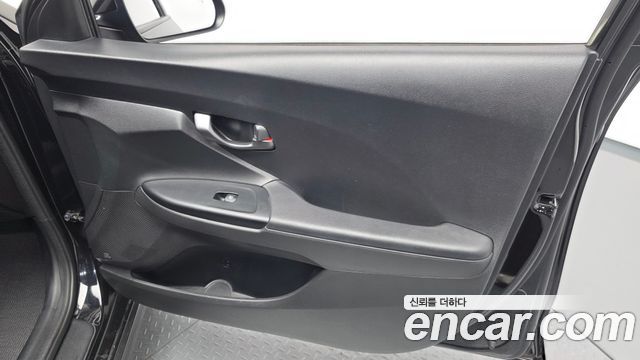 Hyundai Veloster 2020 — photo 15