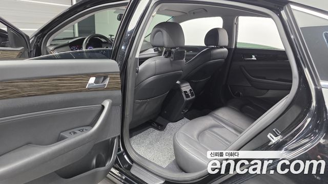 Hyundai Sonata 2015 — photo 11