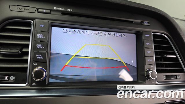 Hyundai Sonata 2015 — photo 16