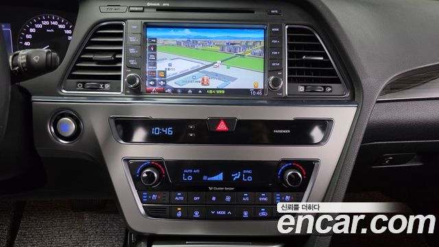 Hyundai Sonata 2015 — photo 19