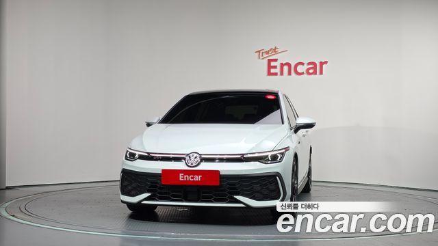 Volkswagen Golf 2026 — photo 3