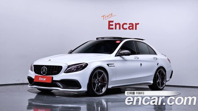Mercedes-Benz C-Class 2017 — photo 1