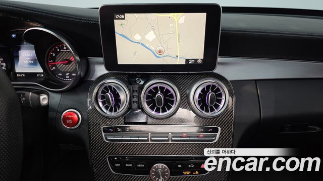 Mercedes-Benz C-Class 2017 — photo 14