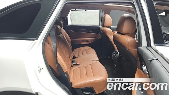 Kia Sorento 2020 — photo 11