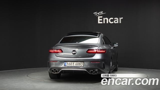Mercedes-Benz E-Class 2021 — photo 4