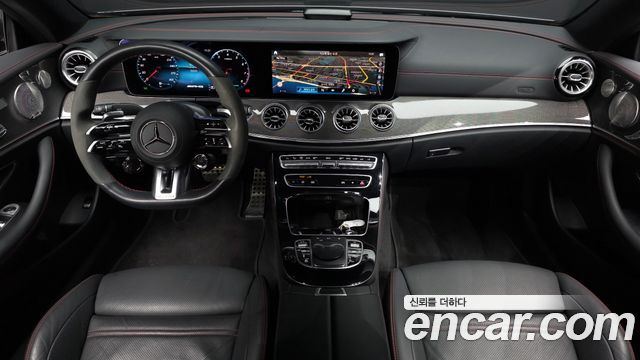 Mercedes-Benz E-Class 2021 — photo 10