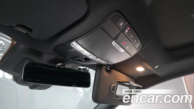 Mercedes-Benz E-Class 2021 — photo 35