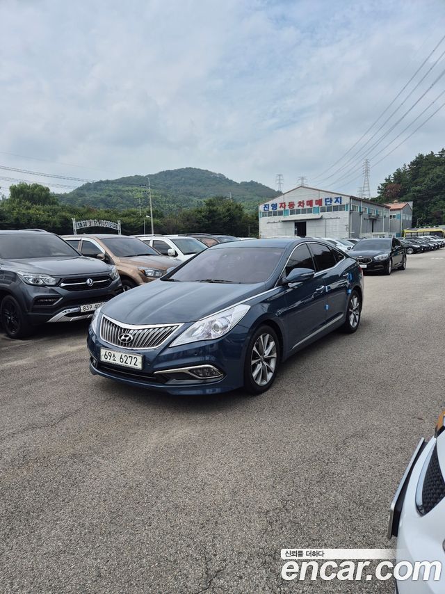 Hyundai Grandeur 2015 — photo 1