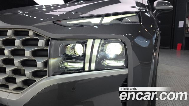 Hyundai Santafe 2021 — photo 8
