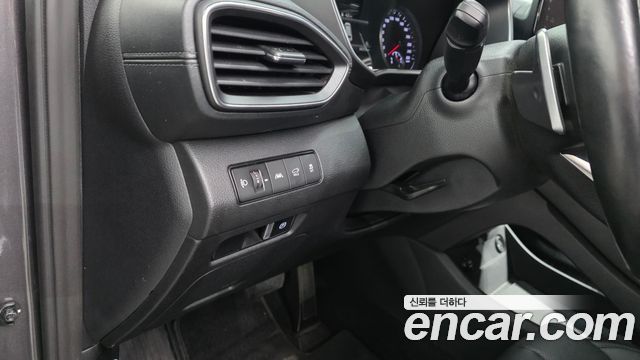 Hyundai Santafe 2021 — photo 28