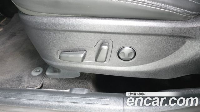 Hyundai Santafe 2021 — photo 34