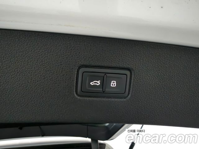 Audi Q7 2026 — photo 18