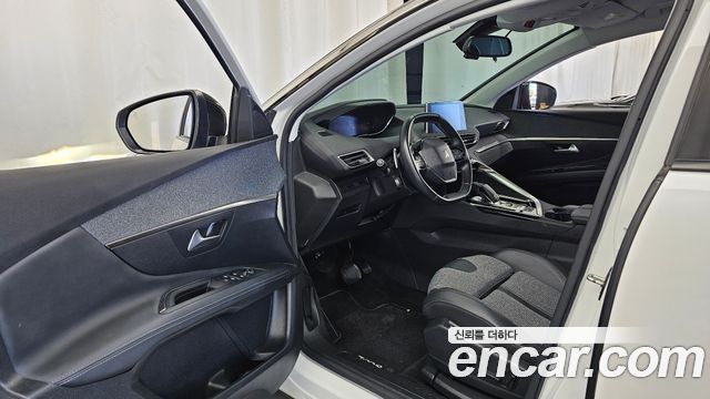 Peugeot 3008 2019 — photo 10
