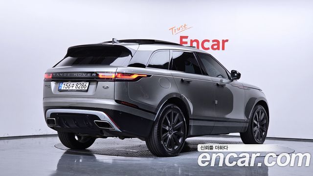 Land Rover Range Rover Velar 2018 — photo 2