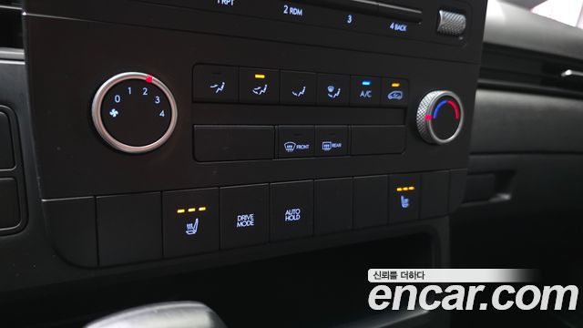 Hyundai Staria 2022 — photo 27