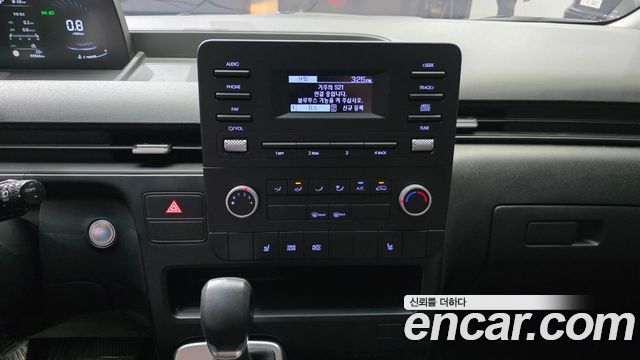 Hyundai Staria 2022 — photo 29