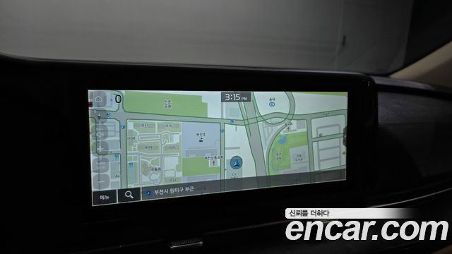Kia Canival 2023 — photo 14