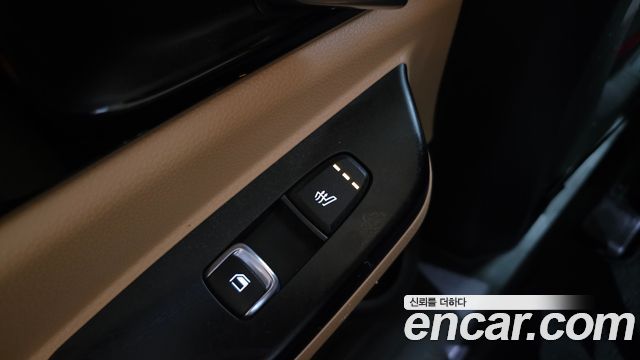 Kia Canival 2023 — photo 19