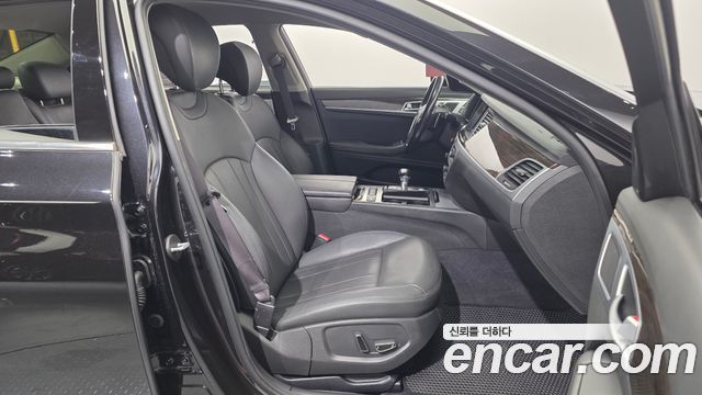 Genesis G80 2019 — photo 12
