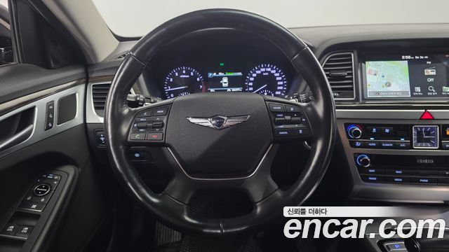 Genesis G80 2019 — photo 13